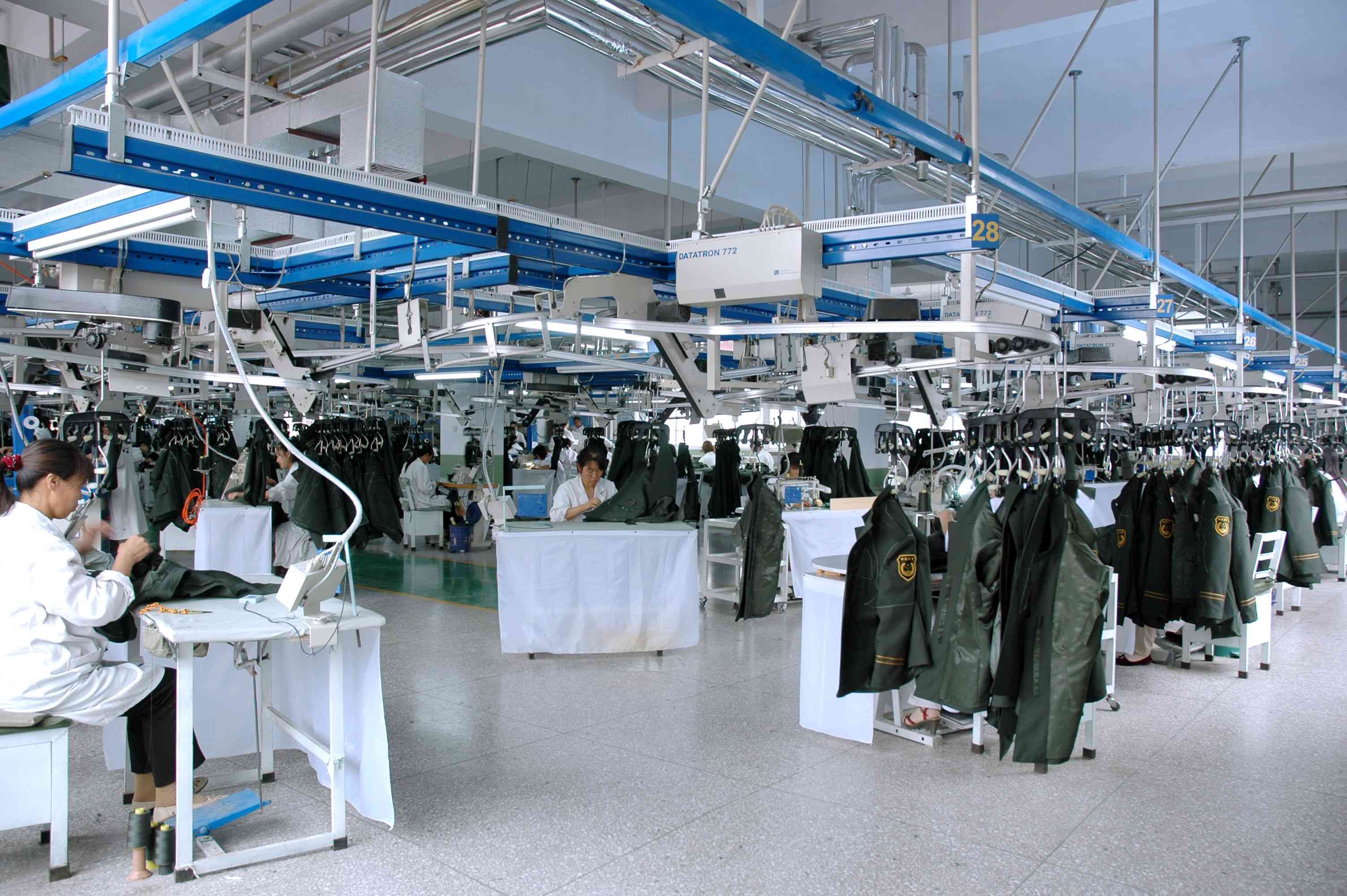 德國杜克普高檔西服吊挂生産線